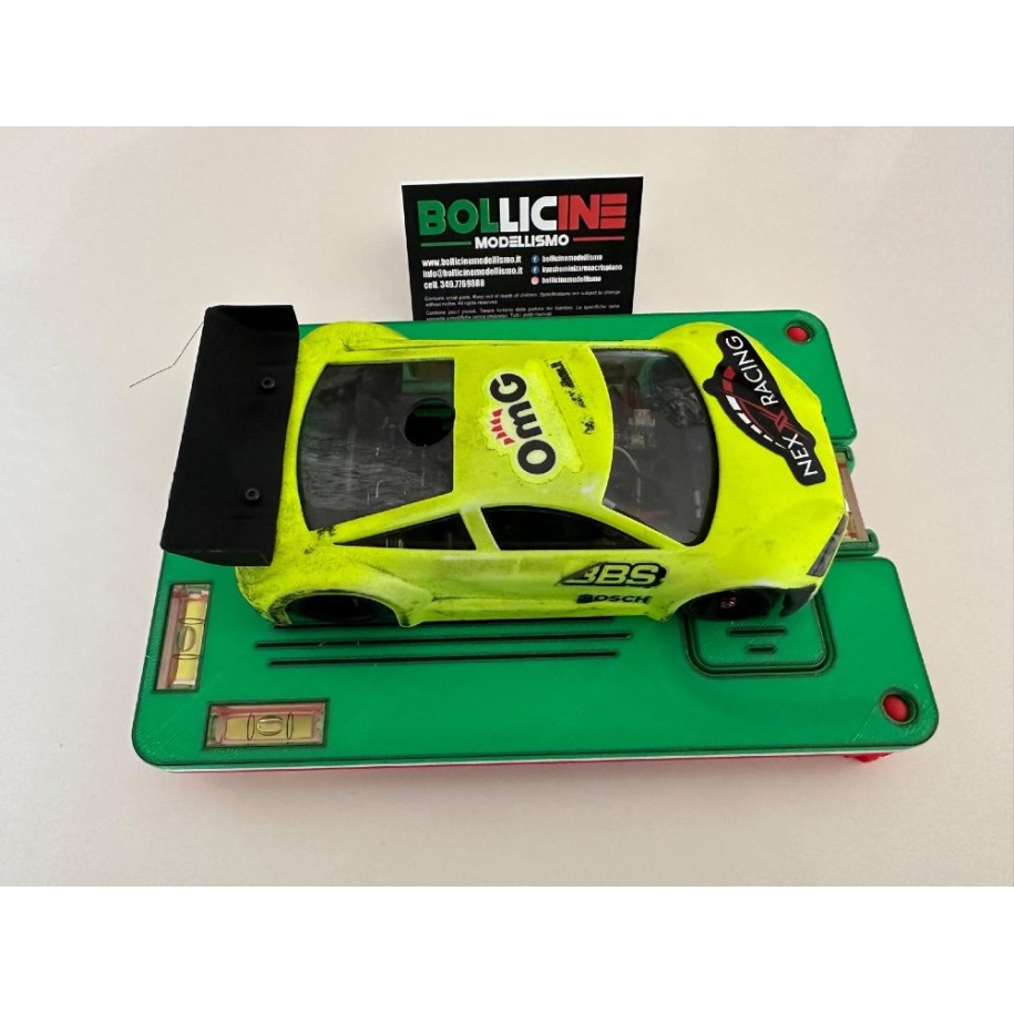 Bollicine-Tweak Station 1/28 con controllo a bolla e fondo con trama carbonio